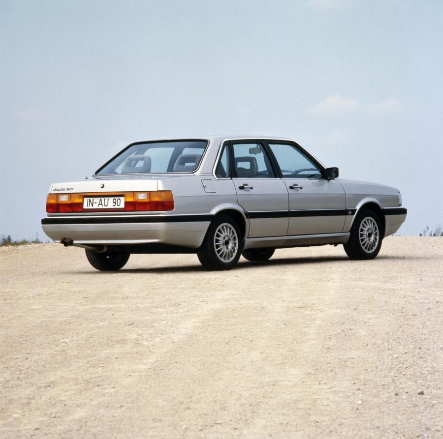  Audi 90 (B2) 1984 года  (фото 2 из 14)